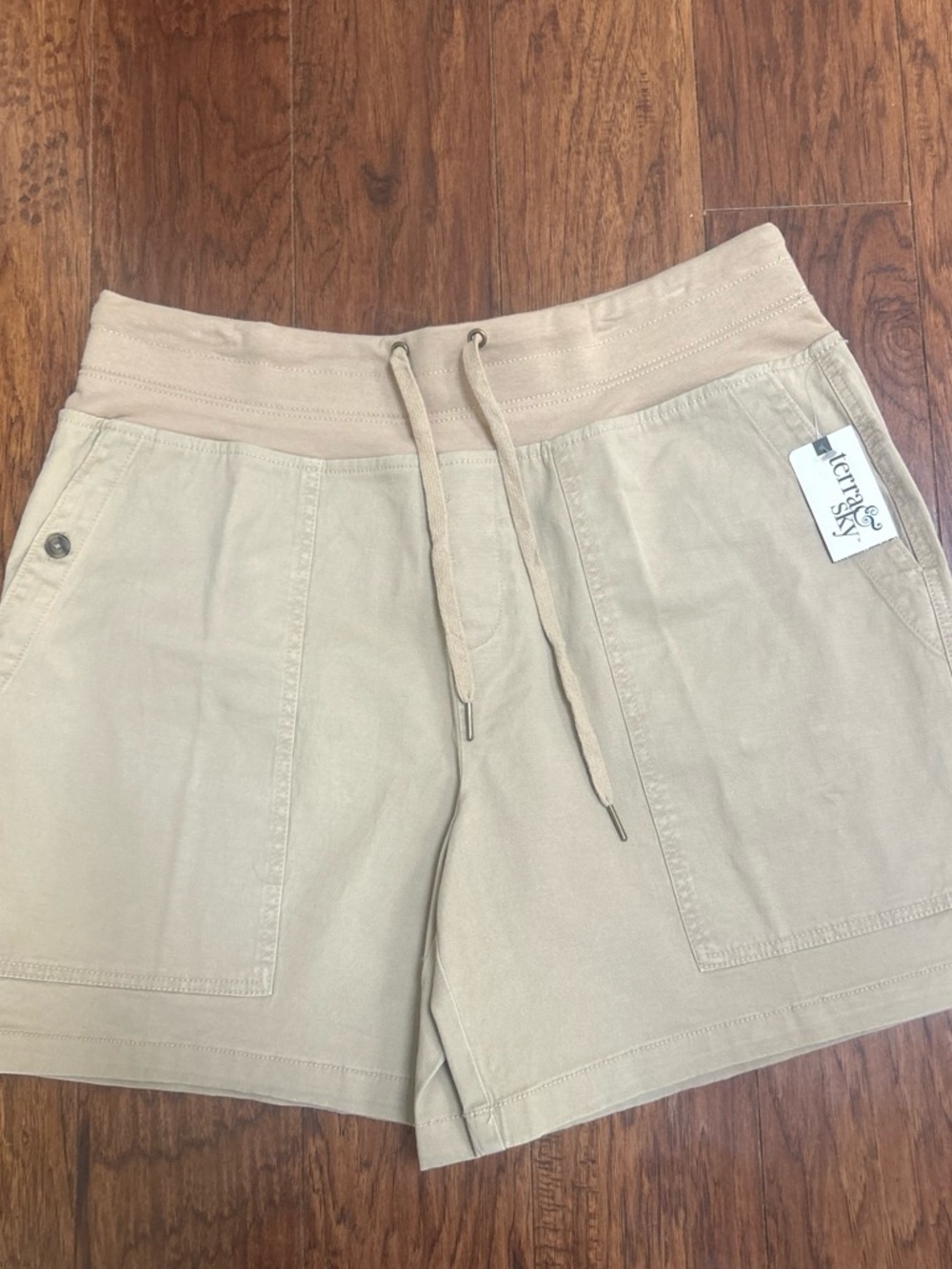 NWTS Terra & Sky Tan High-Waist Drawstring Utility Shorts Size 14 0188